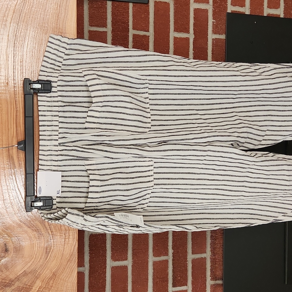Old Navy Draw String Pants - Picture 3 of 4